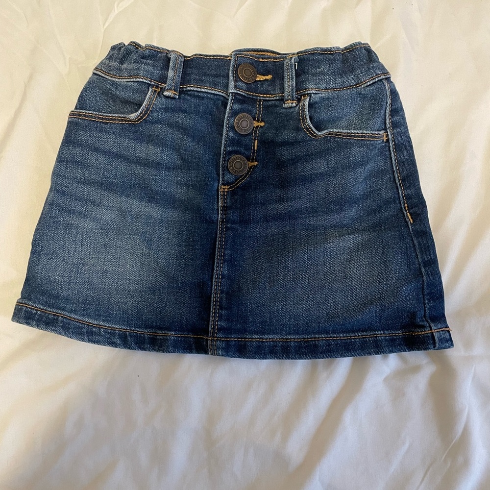 Girls skirt size 3t